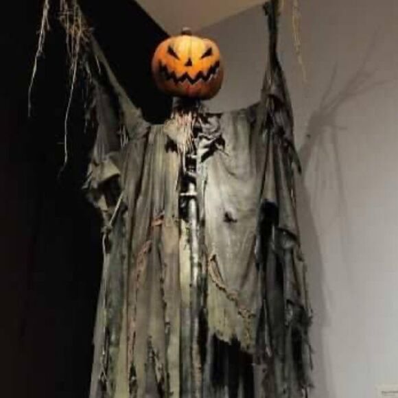 HALLOWEEN TRICKS AND TREATS FOR ALL MY WITCHES AND GOBLINS.See description below - Picture 2 of 13